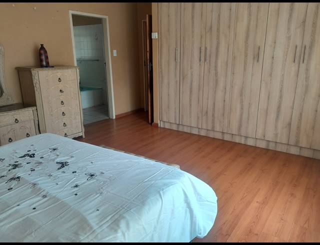 3 BEDROOM HOUSE FOR SALE IN RUSTENBURG CENTRAL
